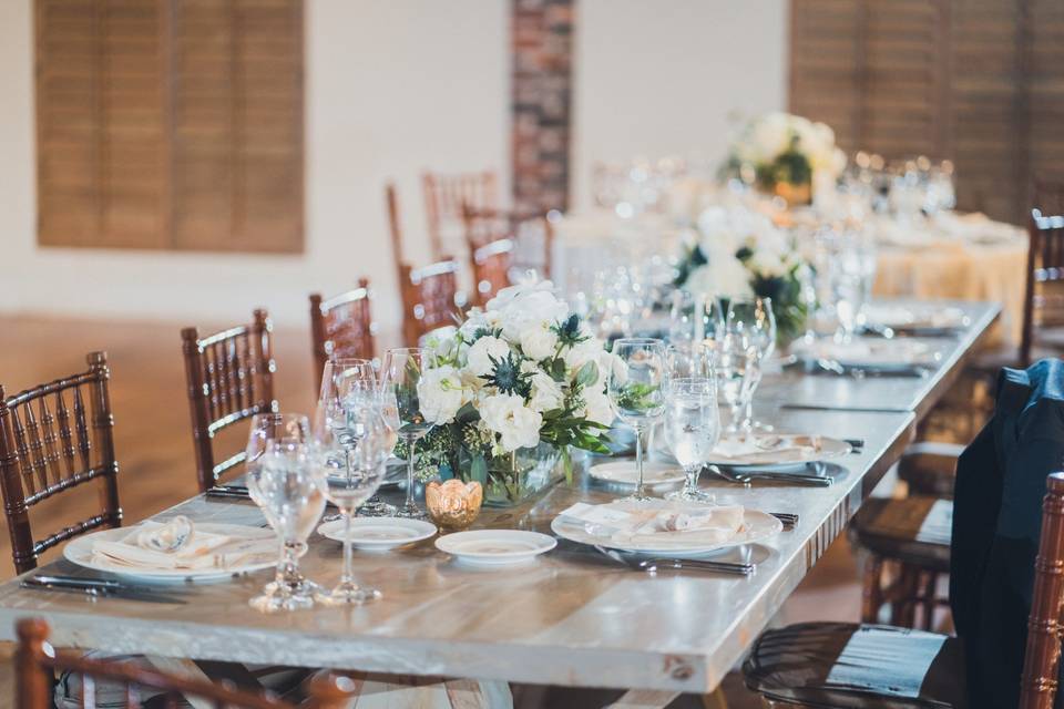 Tablescape