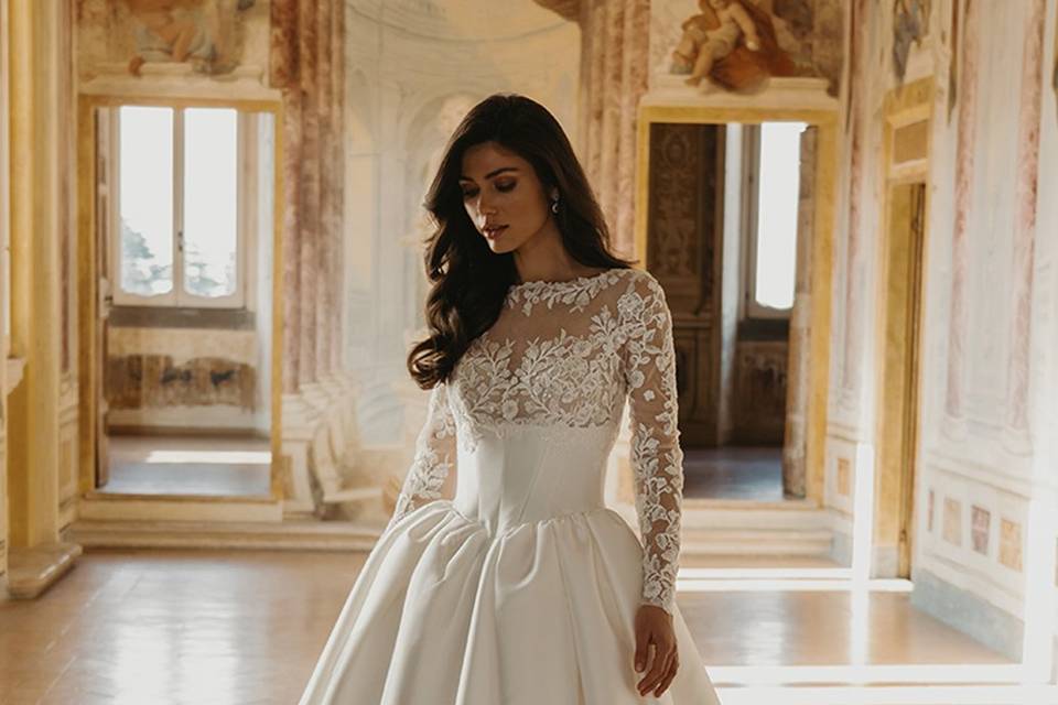 Long sleeve wedding dresses