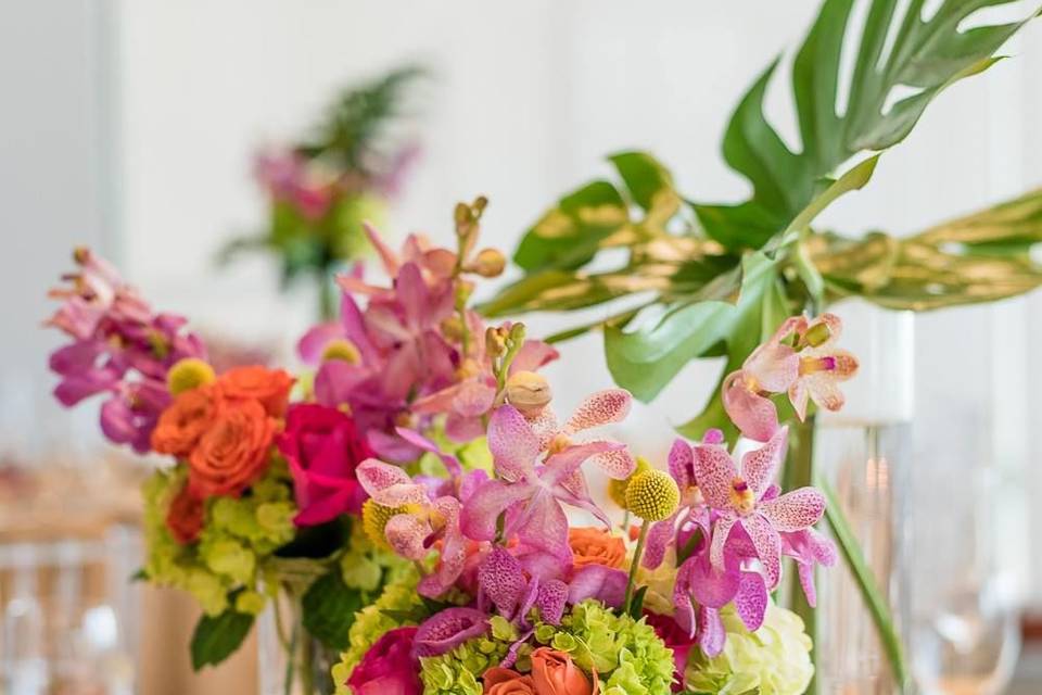 Floral centerpiece