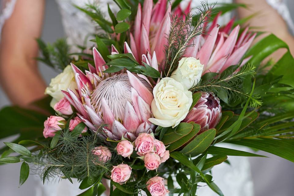 Tropical bride bouquet