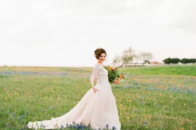 Love and Lace Bridal