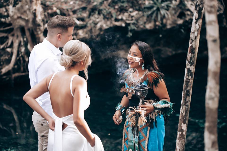 Ancestral Mayan Weddings