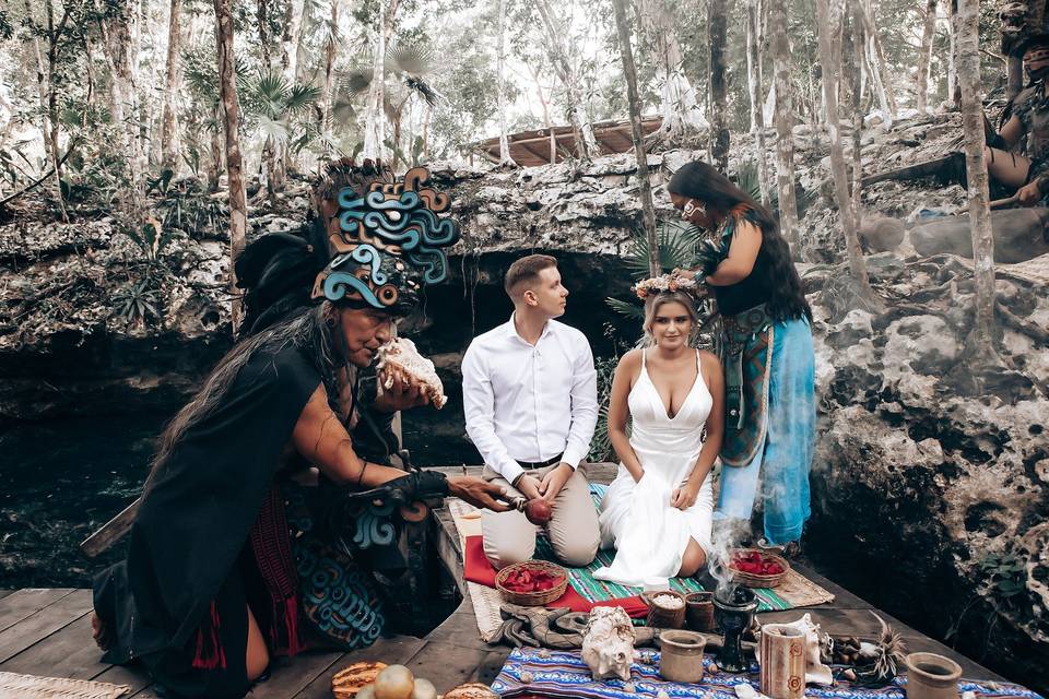 Ancestral Mayan Weddings