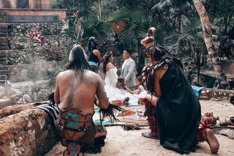 Ancestral Mayan Weddings