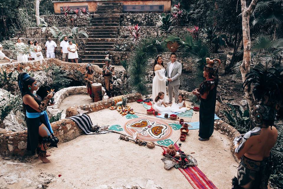 Ancestral Mayan Weddings