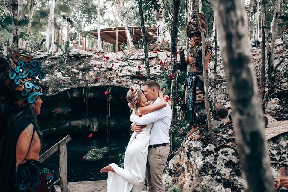 Ancestral Mayan Weddings