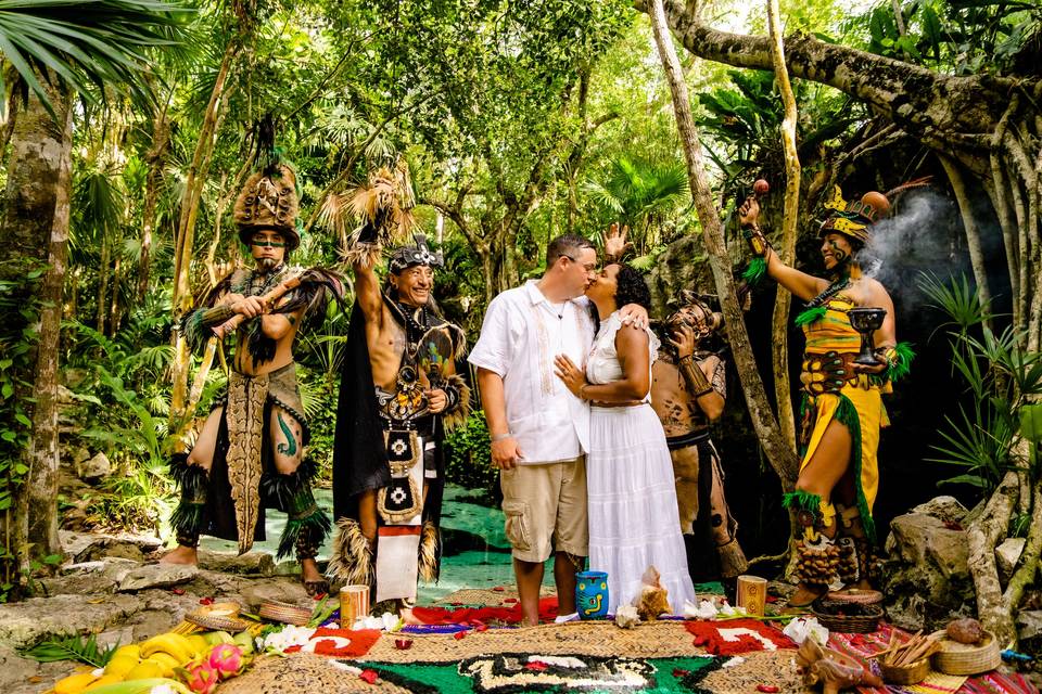 Ancestral Mayan Weddings