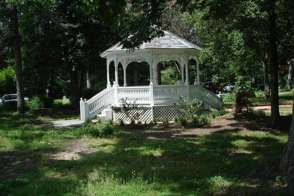 Garden gazebo