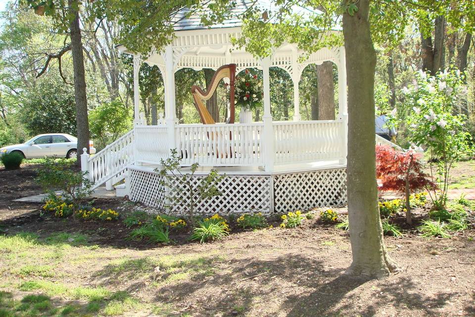 Gazebo wedding space