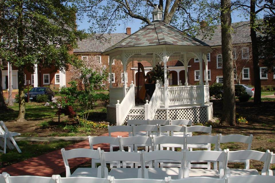 Gazebo wedding setup