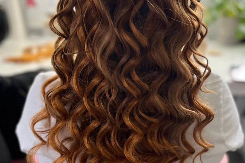 Curls + Extensions