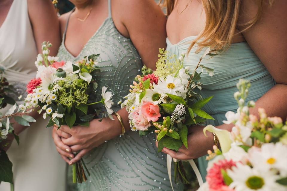 Bridesmaids bouquets