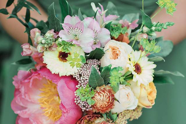 Bridesmaids bouquets