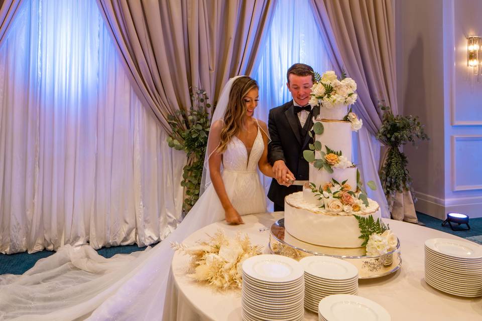 Couple with custom cake