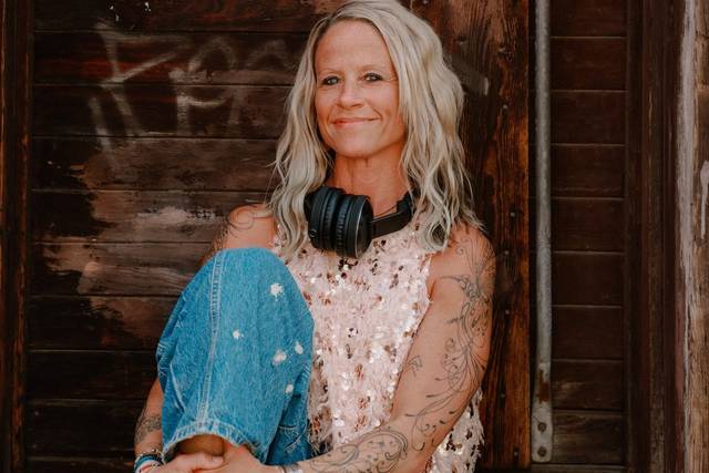 DJ Mandy Mac