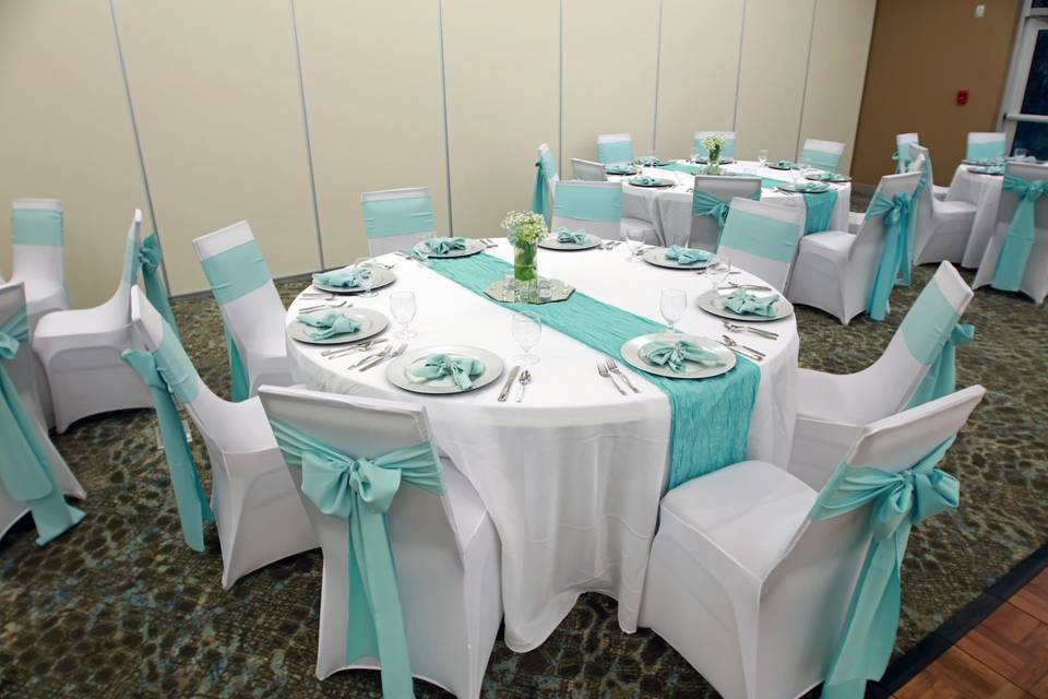 Banquet Table