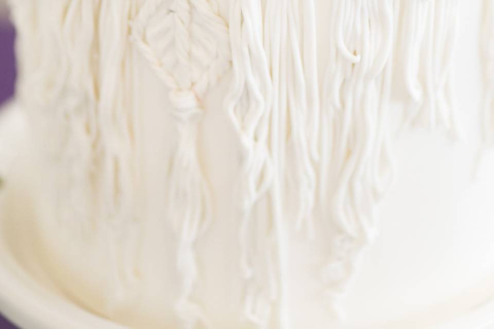 Braided piping wedding cake