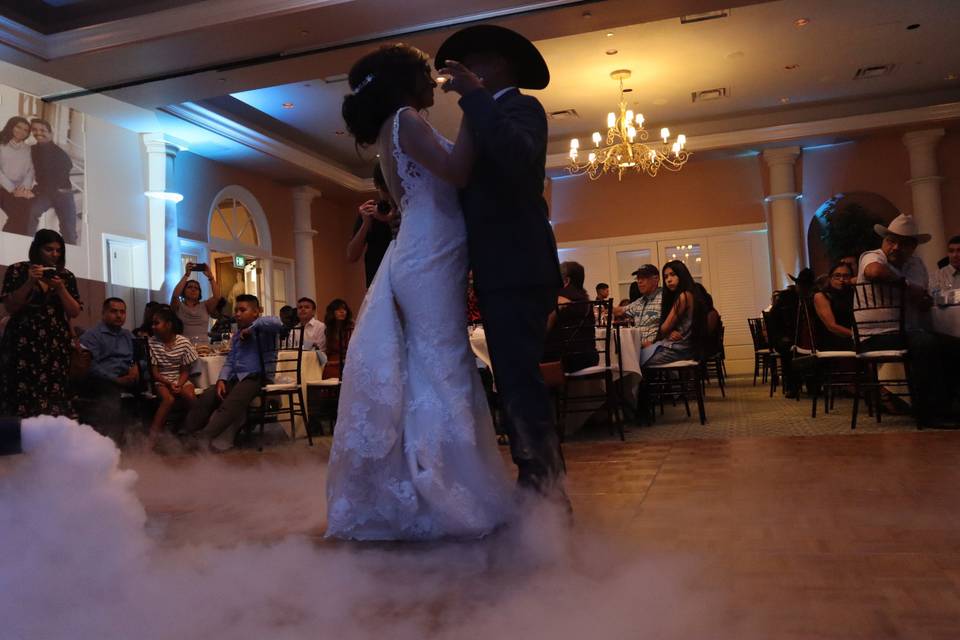 First dance on the cloud
