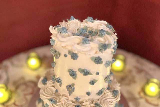 2 Tier Buttercream Flowers