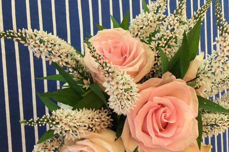 A summer bridal bouquet