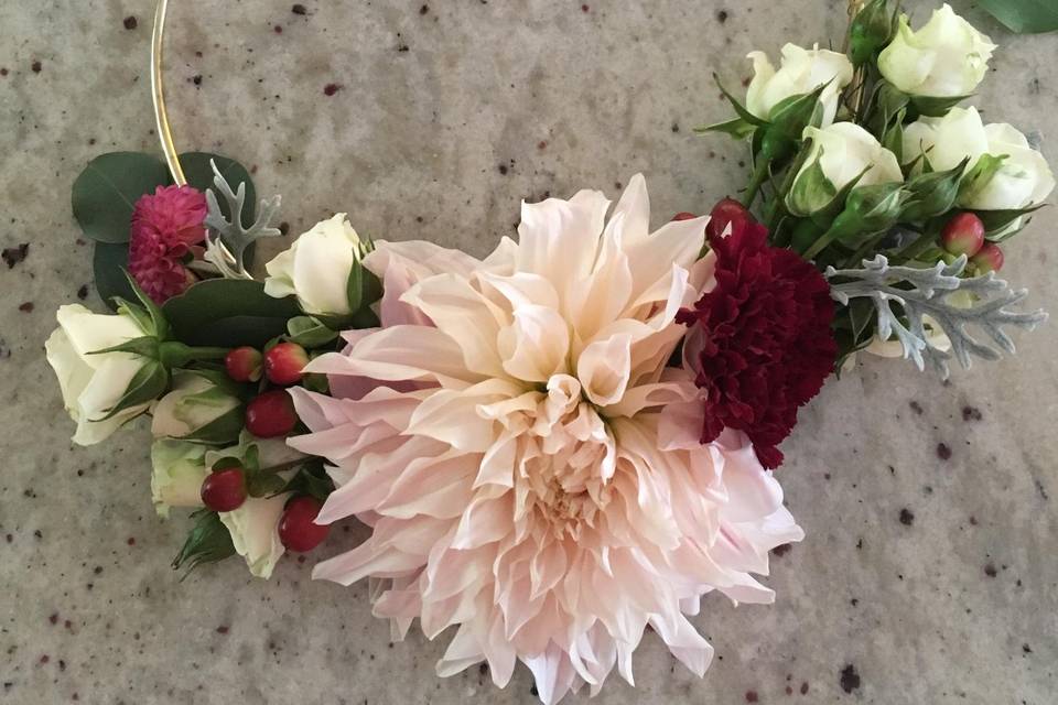 Floral circlet