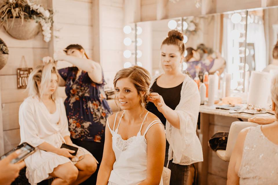 Bridal Suite - Hair/Make-Up