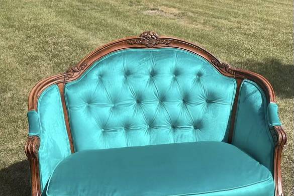 Lincoln settee