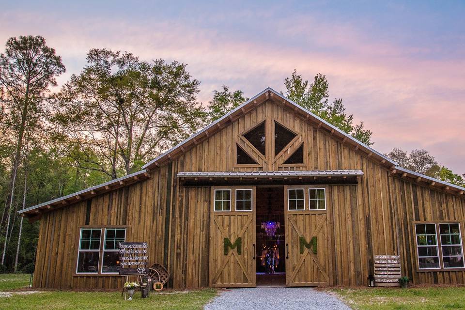 Barn Sunset