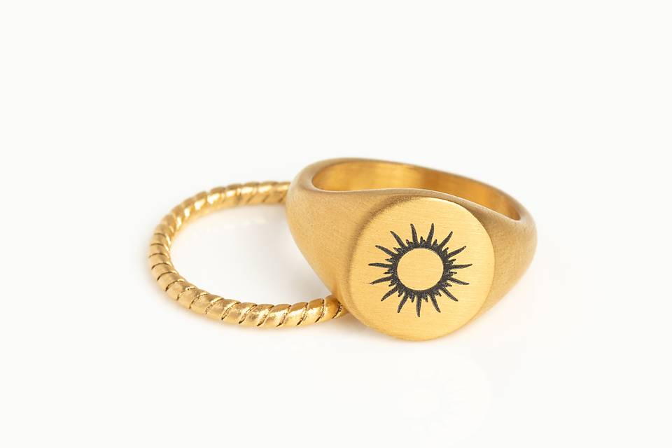 Signet Rings-Gold Stainless