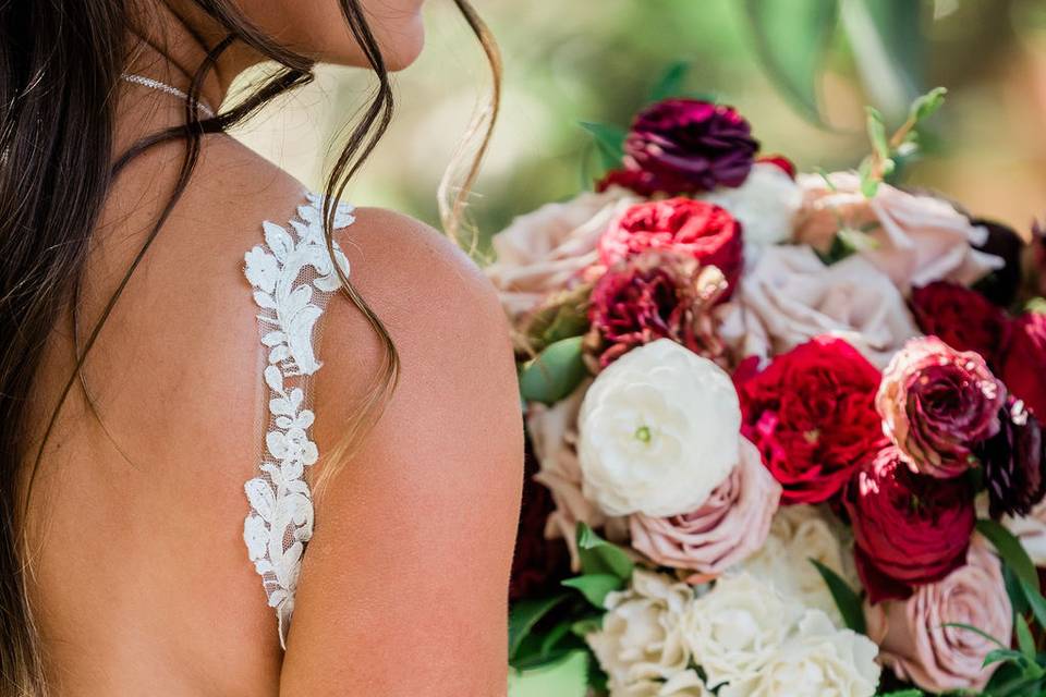Ivory & Lace Creative Weddings