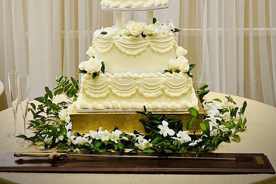 Vintage Bridal Cake