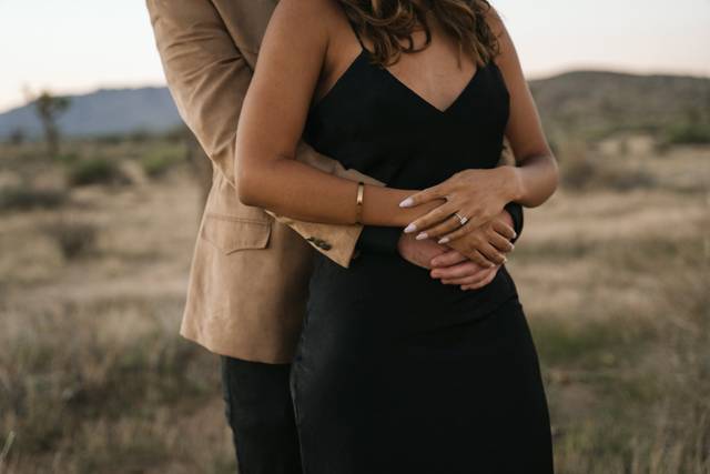 A warm embrace - Klaui Varadi Photography