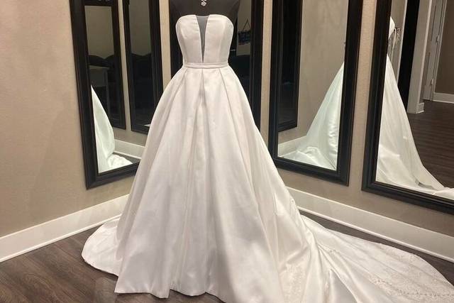 Lena’s Bridal Studio