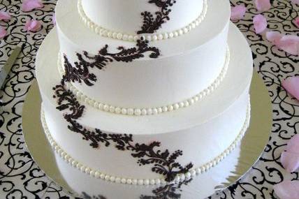 Black and white cake