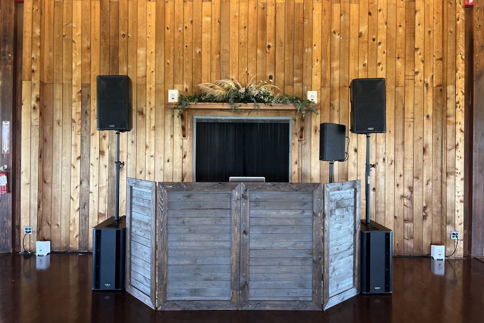 Small Rustic Setup