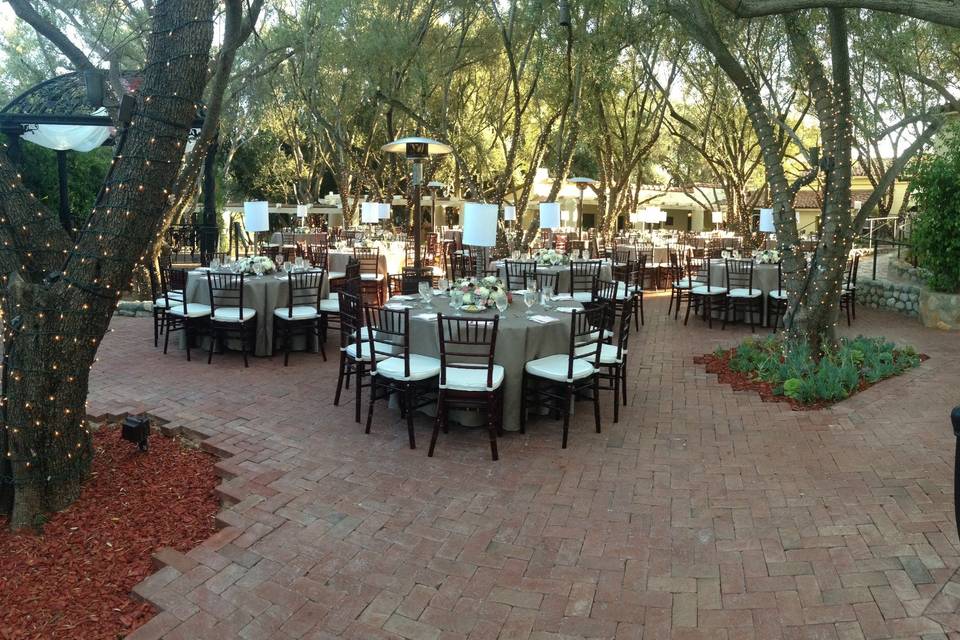 Ironwood Dupioni with Mahogany Chiavari Chairs