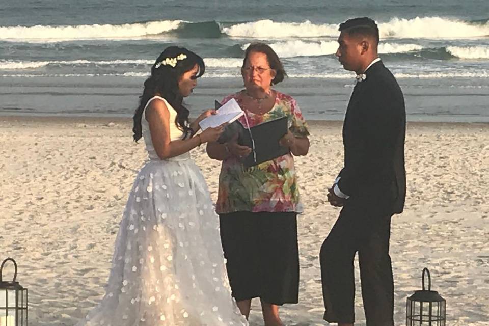 Reading of the vows!