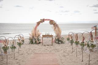 Incredible Beach Weddings