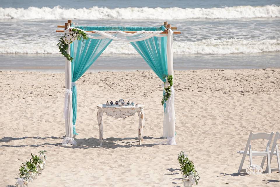 Incredible Beach Weddings