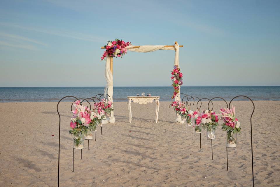 Incredible Beach Weddings