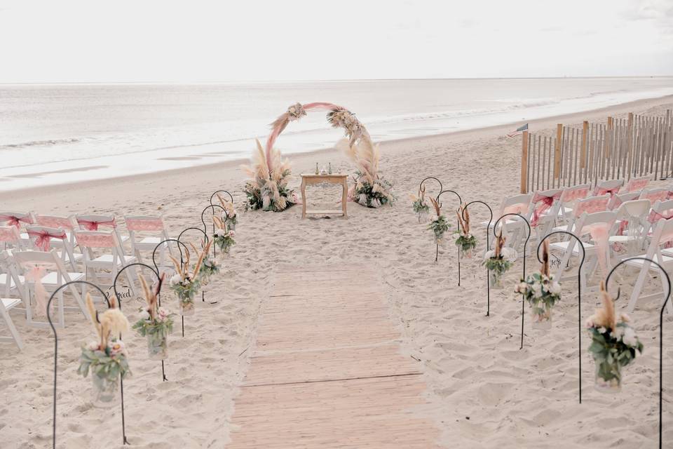 Incredible Beach Weddings