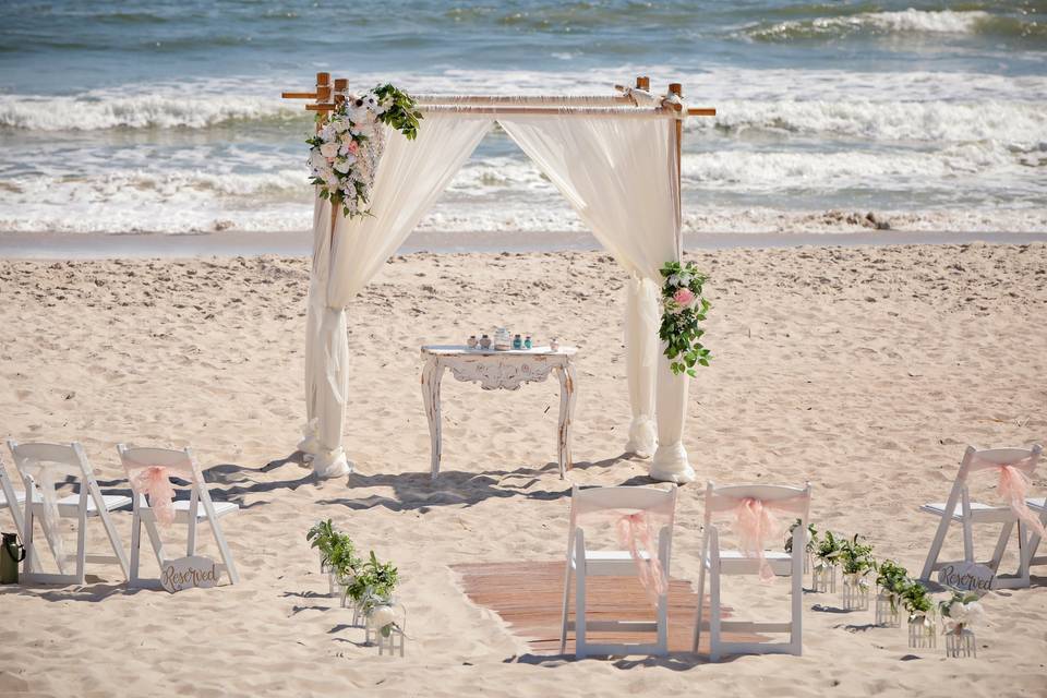 Incredible Beach Weddings