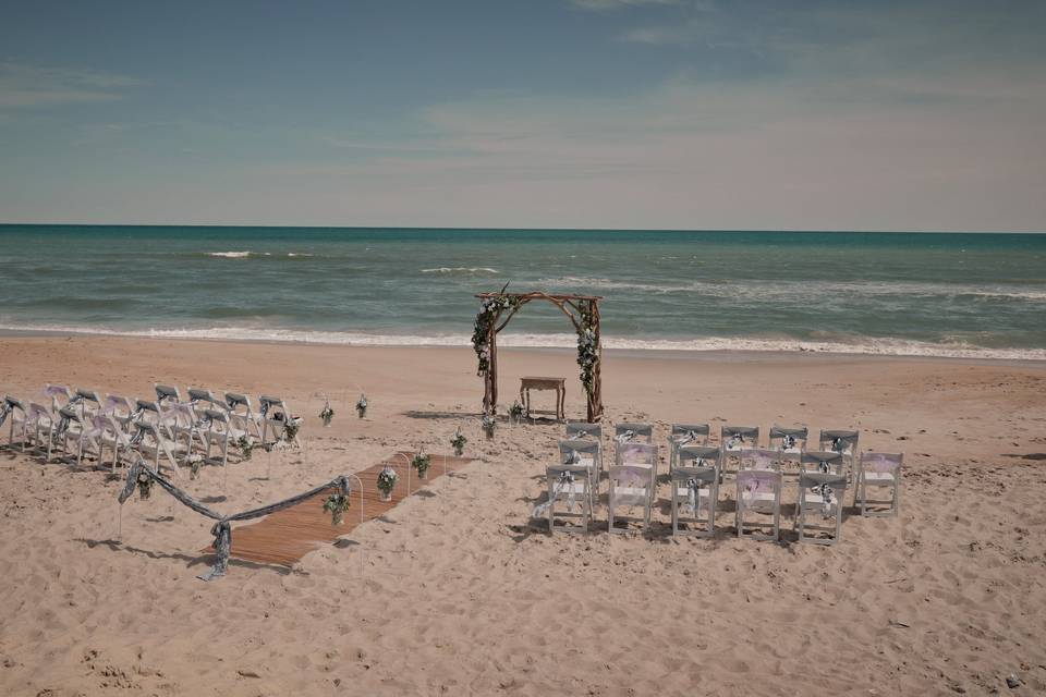 Incredible Beach Weddings