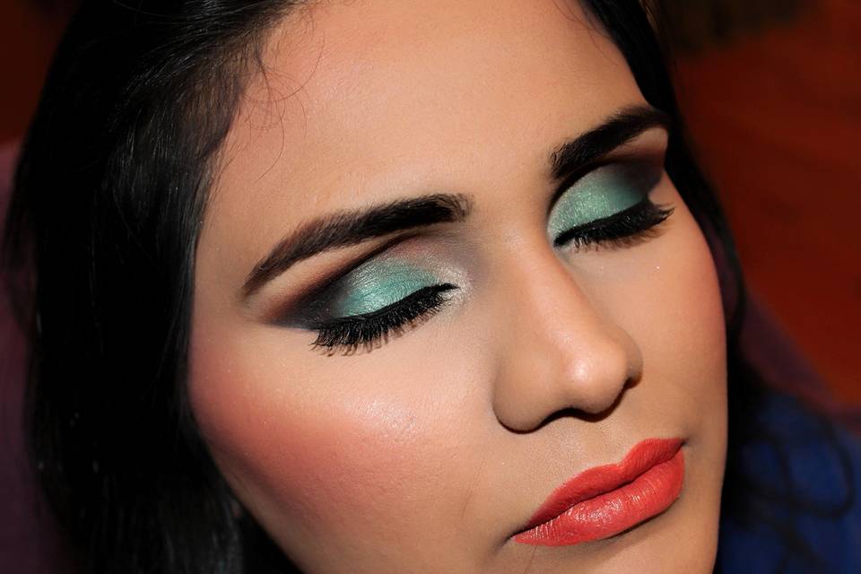 Maryam Asim Beauty