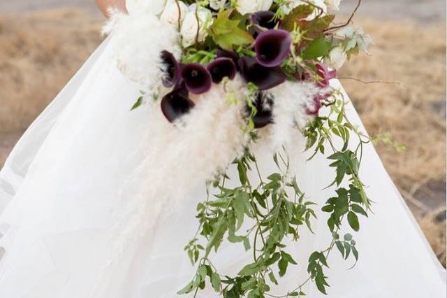 Cascading bouquet