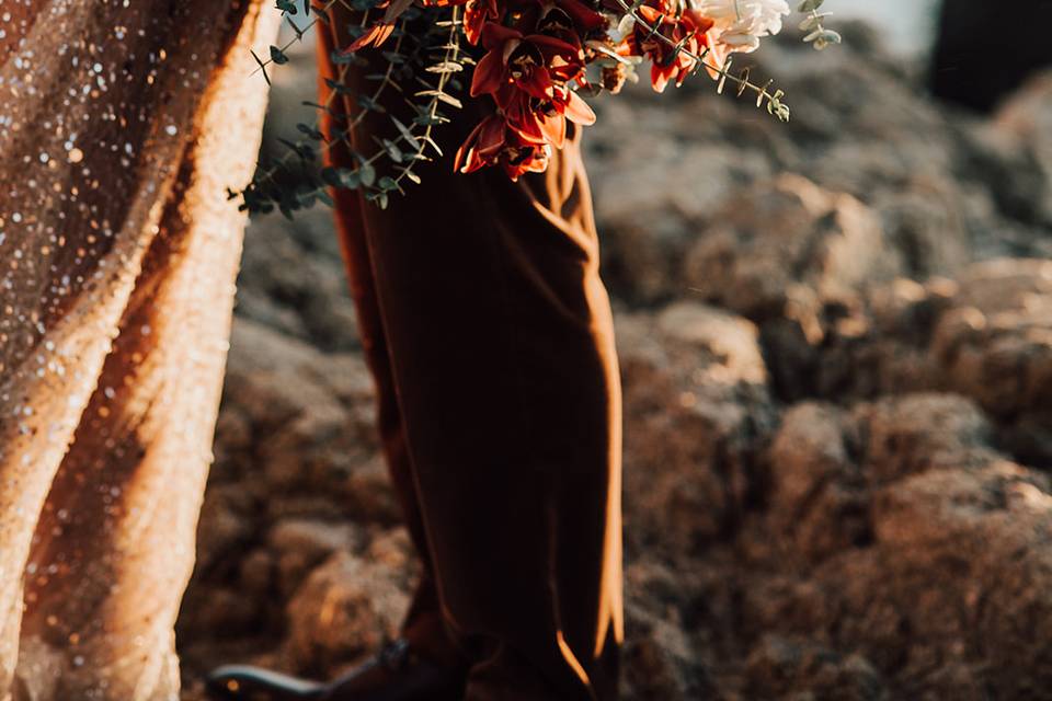 Fall beach wedding, bouquet