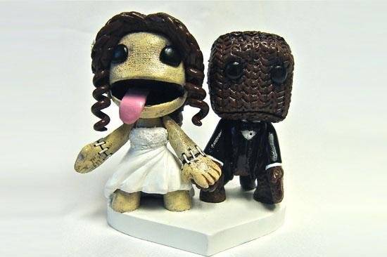 Topper based on the video game Little Big Planet, in actual wedding attire.
