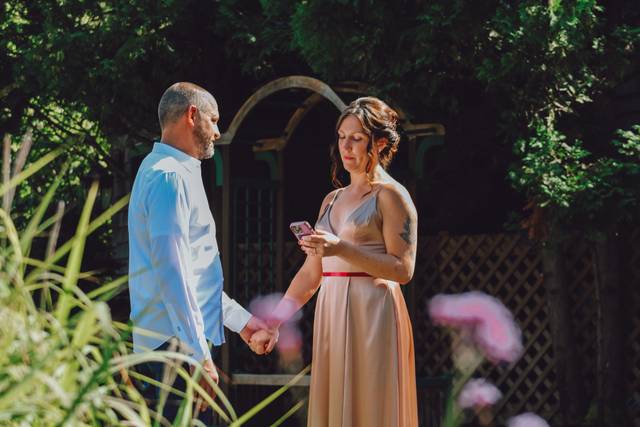 Oak and Elm Photography