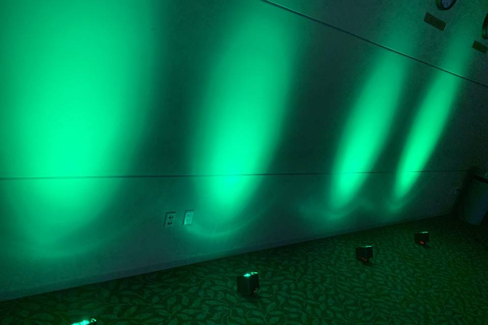 Green Uplighting