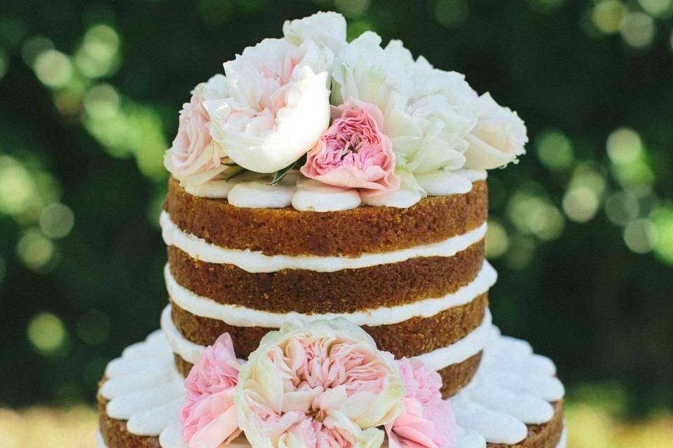 Naked Wedding Cake with fresh roses by Let's Do Cake!  Photo by Margaret Austin Photography